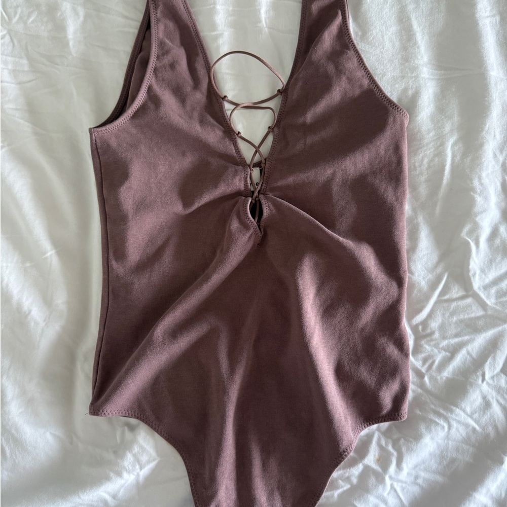Wilfred mauve lace-up scoop-neck bodysuit